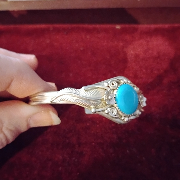 Native American Open Scroll Sterling Silver Cuff Bracelet with Round Turquoise - Picture 4 of 9